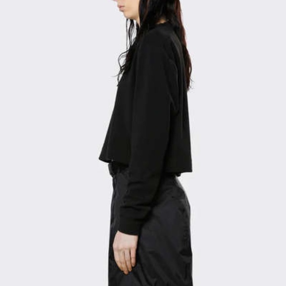 RAINS NWT Black Fleece Crop Sweatshirt - Size Large - Picture 2 of 7